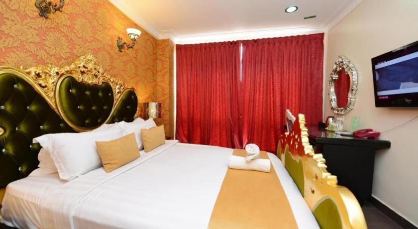 Hotel De Art @ Section 7 Shah Alam Exterior photo